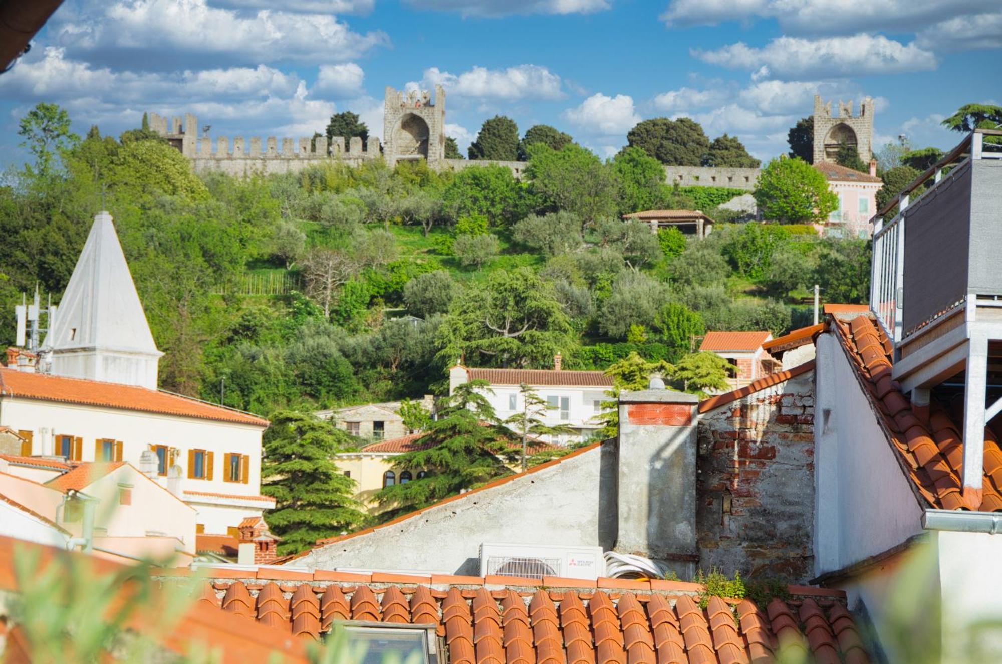 Piranum Guesthouse With Terrace Exterior foto